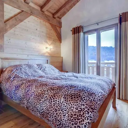 Tamarack Apartment